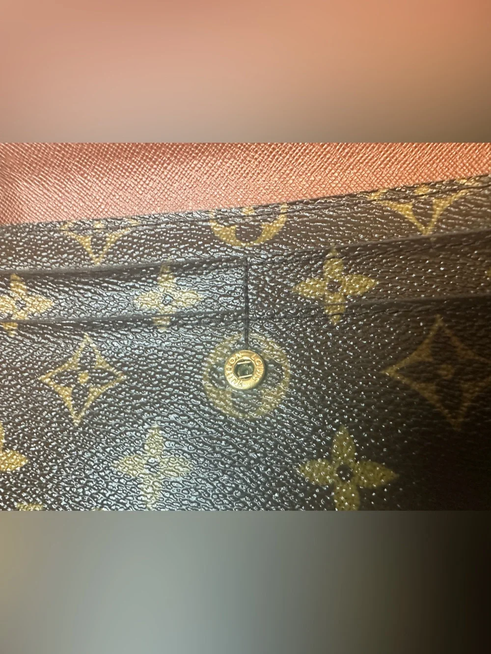 Louis Vuitton Monogram Sarah Wallet - Picture 11 of 13